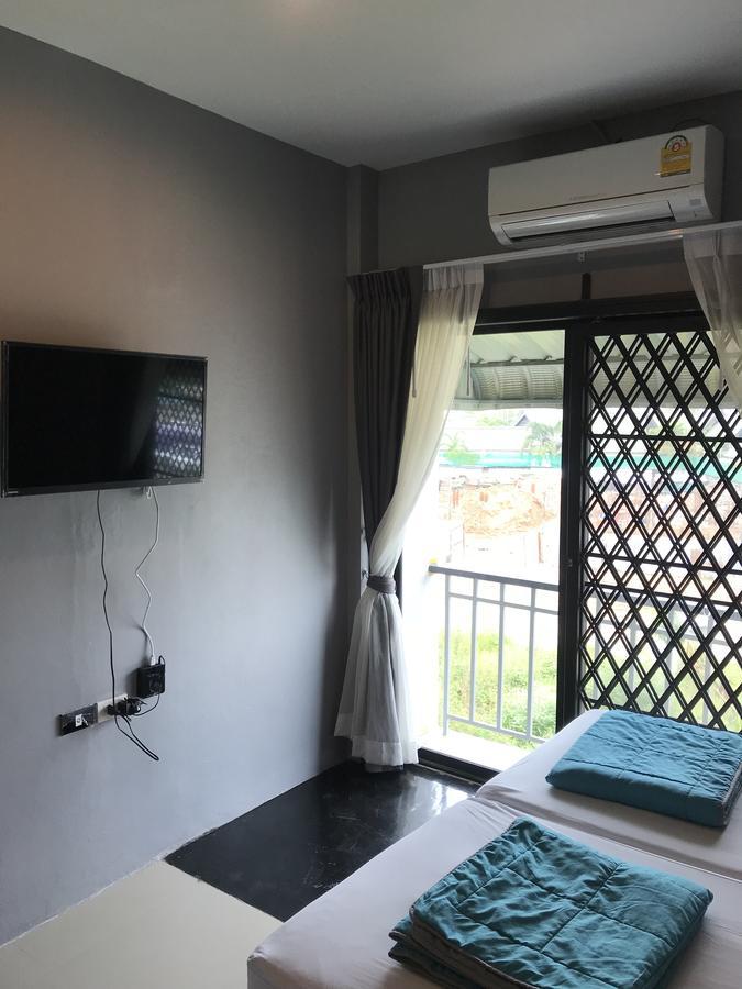 Hubb Hostel Phuket Airport Nai Yang Beach Exterior foto